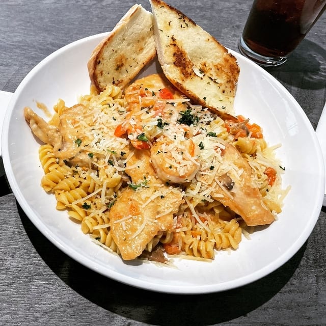 Chicken and Shrimp Scampi.
